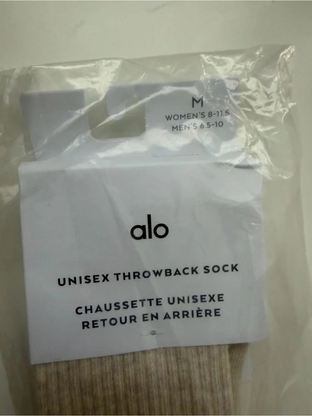 Alo Yoga Unisex Throwback Socks Size M – Oatmeal Heather – Black Logo – NWT